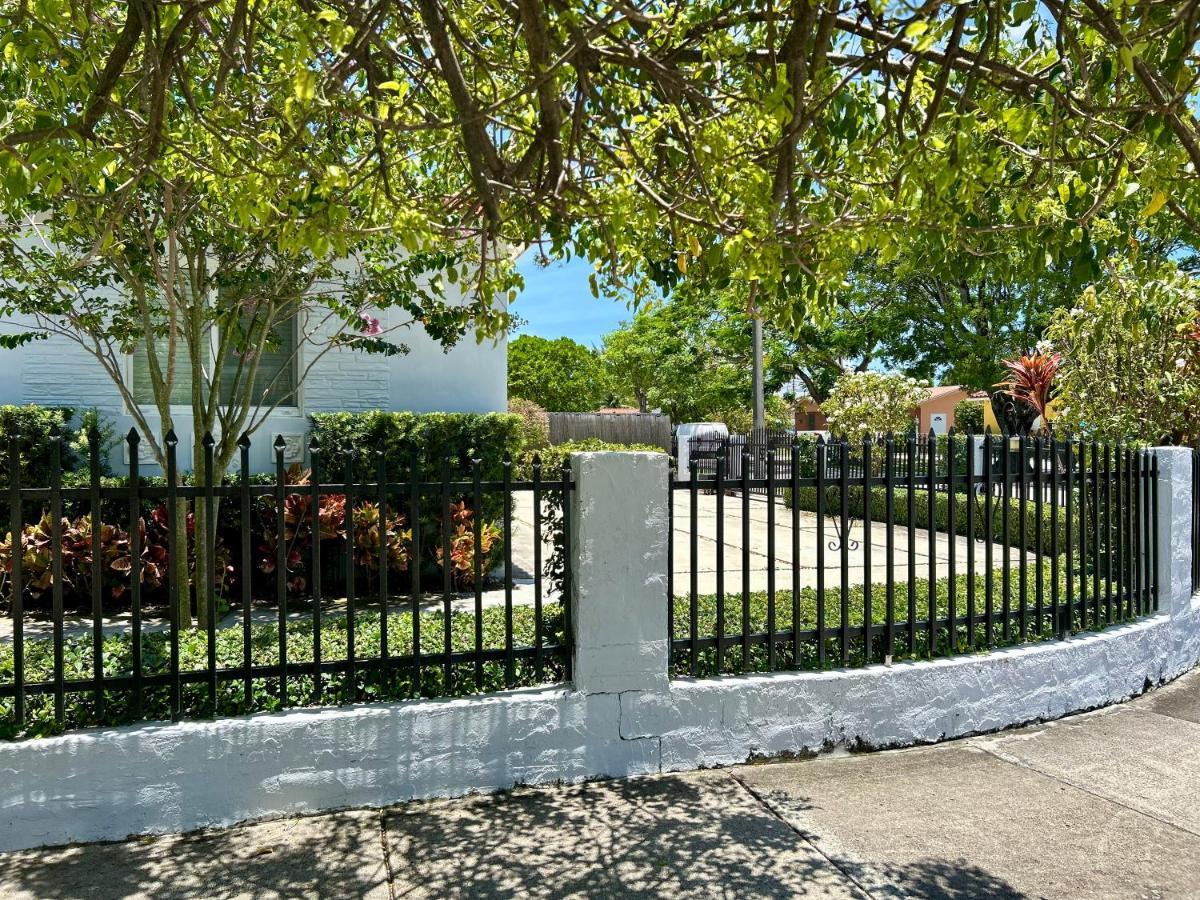 Main House 3 Bed 2 Bath & Guest House 1 Bed 1 Bath Μαϊάμι Εξωτερικό φωτογραφία