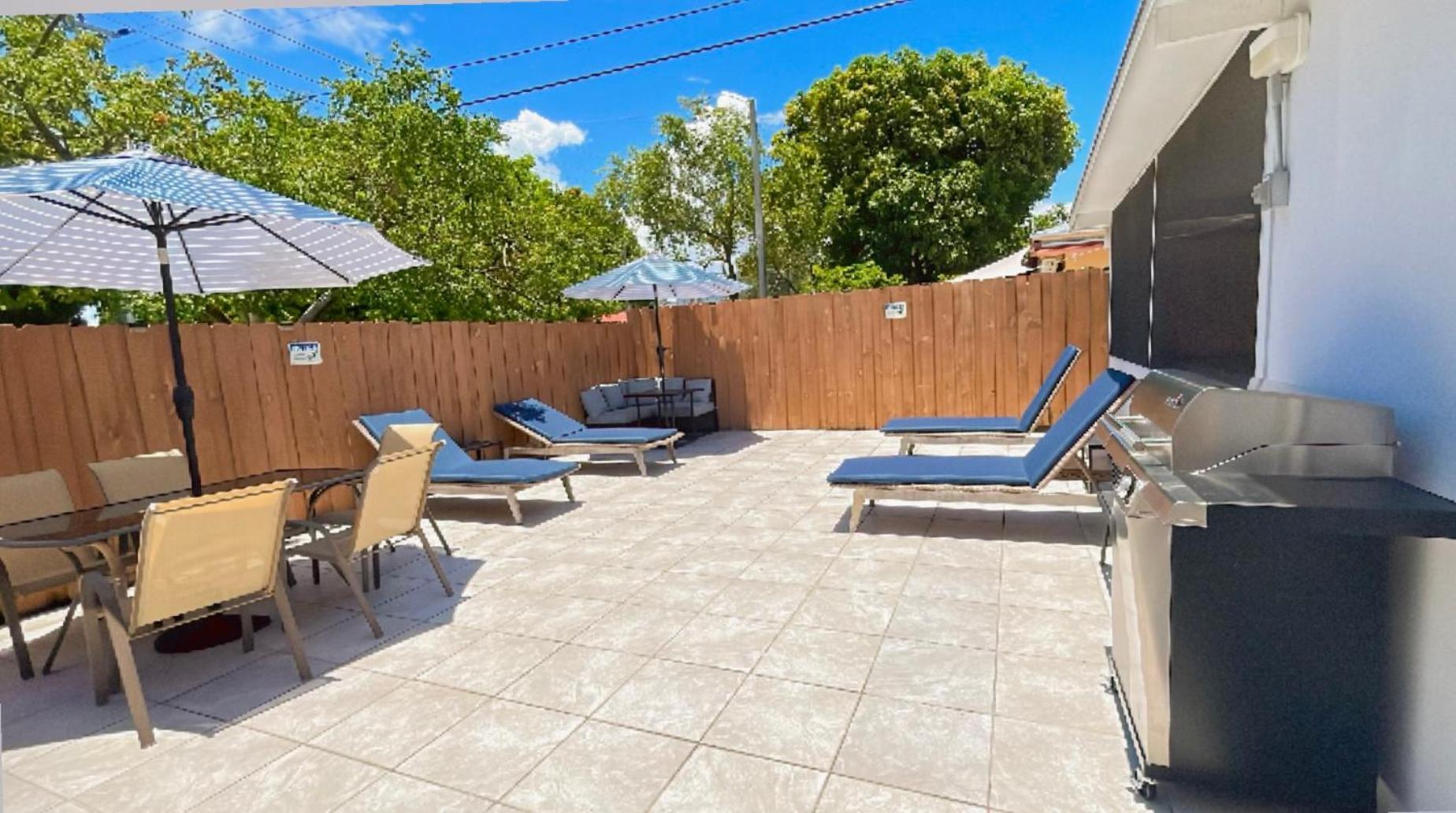 Main House 3 Bed 2 Bath & Guest House 1 Bed 1 Bath Μαϊάμι Εξωτερικό φωτογραφία